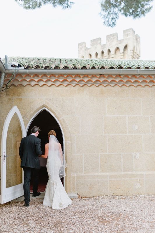 Chateau des Fines Roches in the Provence Region in France wedding photography