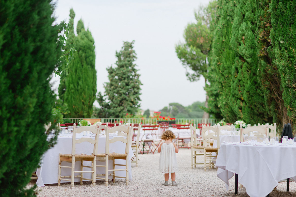 Chateau des Fines Roches in the Provence Region in France wedding photography